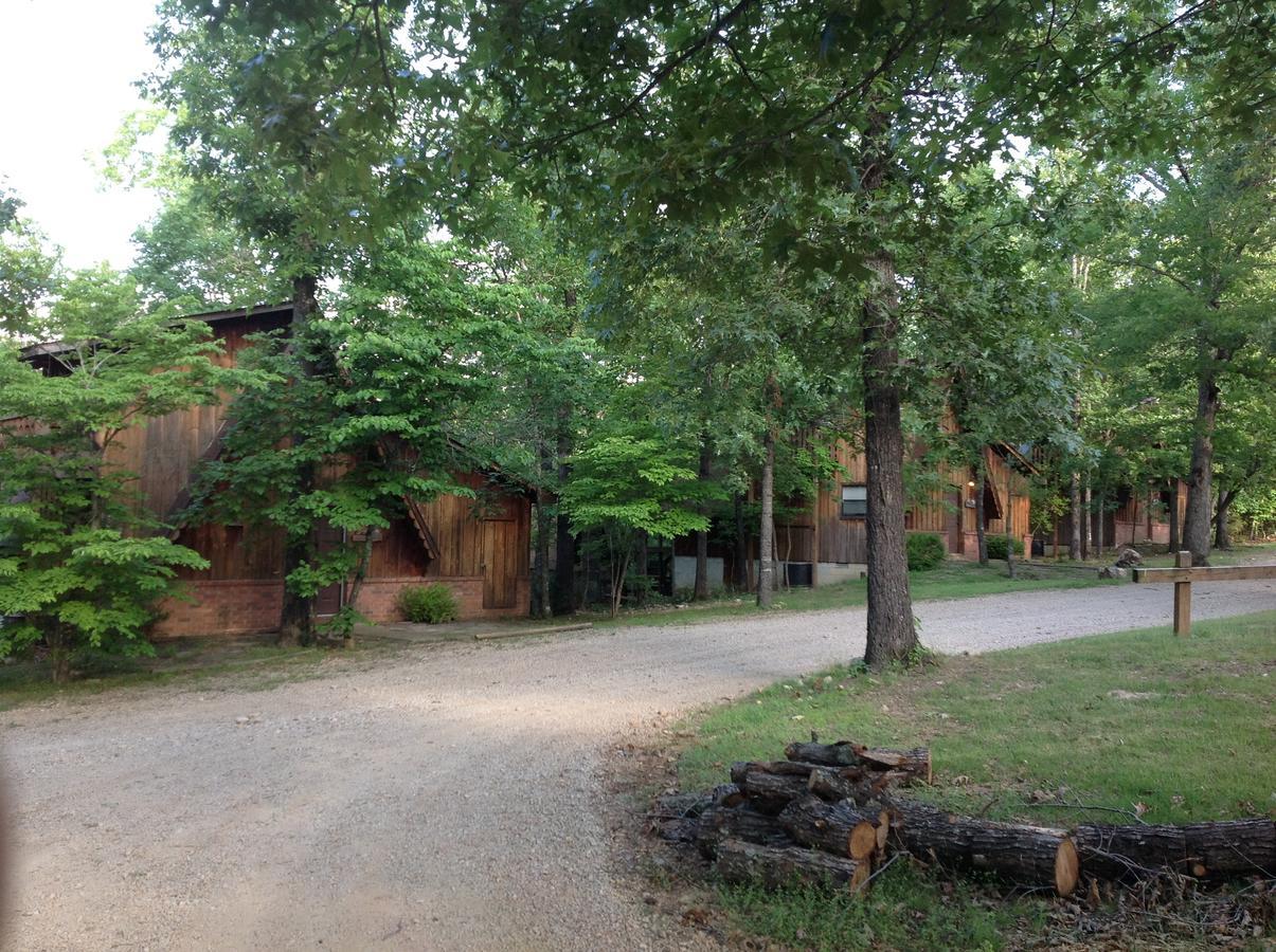 Norfork Lake Ozark Mountain Lodge Gamaliel Buitenkant foto