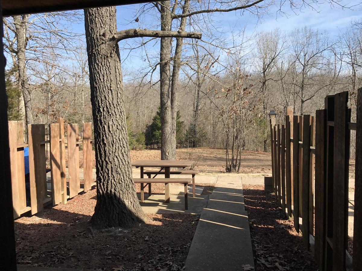 Norfork Lake Ozark Mountain Lodge Gamaliel Buitenkant foto